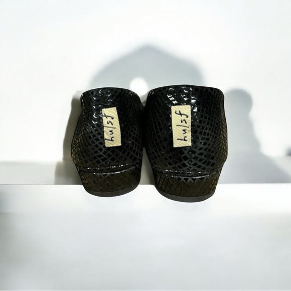 🌻NEW French Sole NY Black LeatheSnake Print "Zeppa" Slip-on Short Wedges Size 6 - Picture 3 of 10